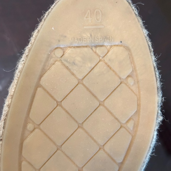 Chanel Tweed Espadrilles - Picture 5 of 5